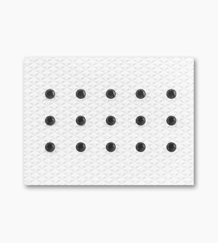 Jet Individual Body Art Crystals 2.9 mm wide stones, 15 self-adhesive stones per strip